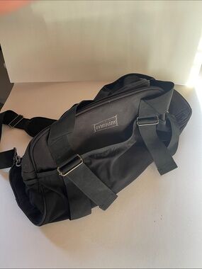 Gymshark Black Duffel Bag with Shoulder Strap